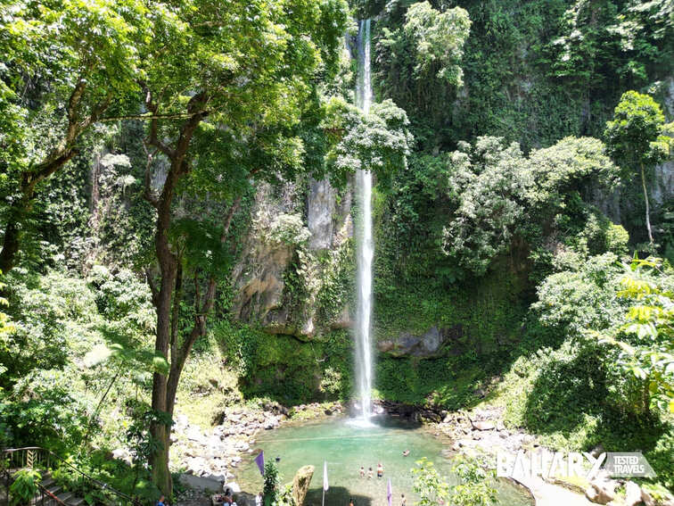 Cascadas en Camiguin, Filipinas - Turismo de naturaleza y aventura